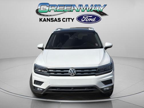 Pure White 2019 Volkswagen Tiguan 2.0T SEL