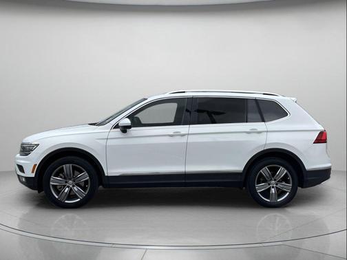 Pure White 2019 Volkswagen Tiguan 2.0T SEL