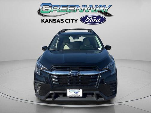 Crystal Black Silica 2023 Subaru Ascent Limited 8-Passenger