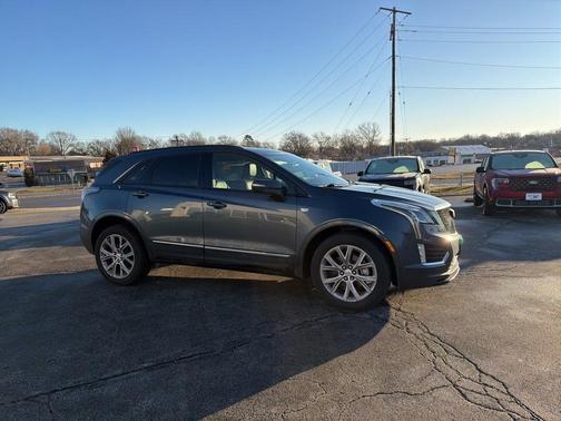 2020 Cadillac XT5 Sport