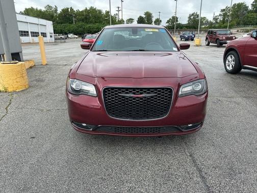 2022 Chrysler 300 S