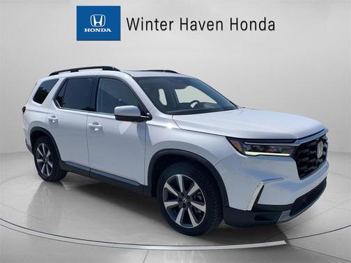 2023 Honda Pilot Touring