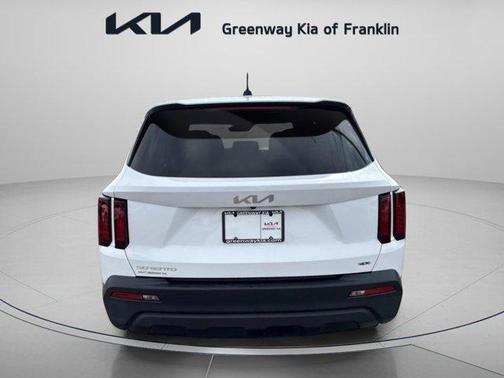 2023 Kia Sorento LX