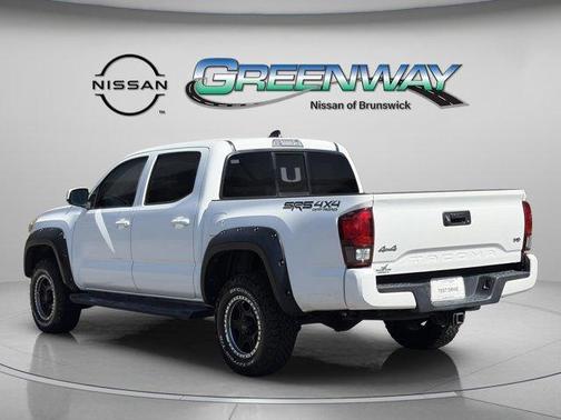 Super White 2020 Toyota Tacoma SR