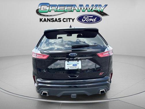 2021 Ford Edge ST