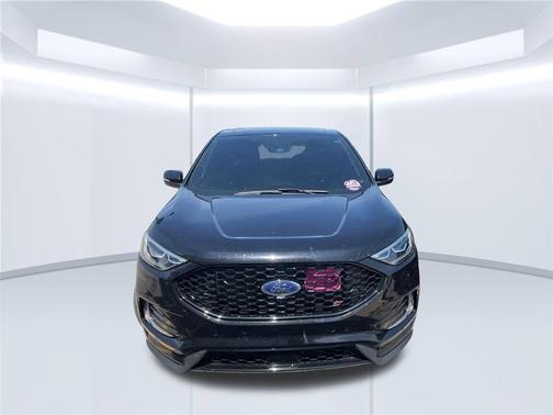 2021 Ford Edge ST