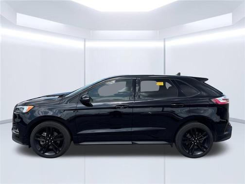 2021 Ford Edge ST