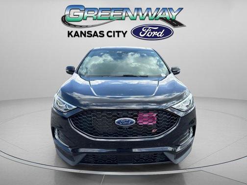 2021 Ford Edge ST