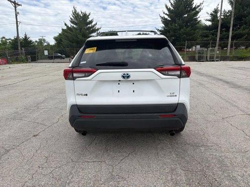 Super White 2021 Toyota RAV4 Hybrid LE