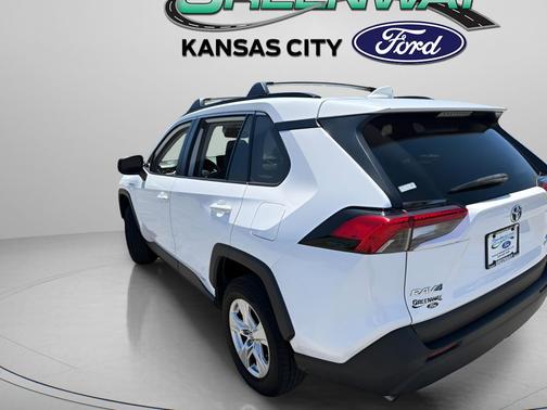 Super White 2021 Toyota RAV4 Hybrid LE