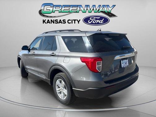 CARBONIZED GRAY METALLIC 2023 Ford Explorer XLT