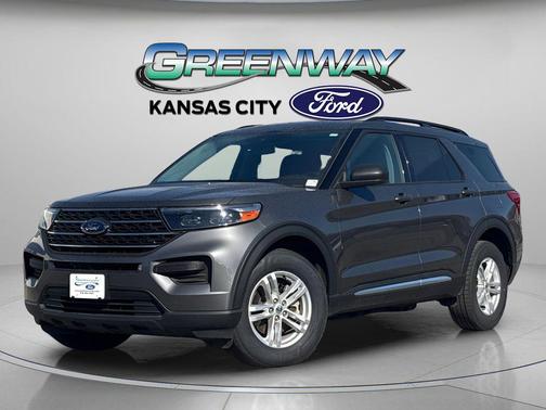 CARBONIZED GRAY METALLIC 2023 Ford Explorer XLT