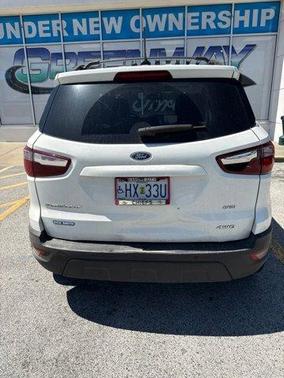 Diamond White 2018 Ford EcoSport SES