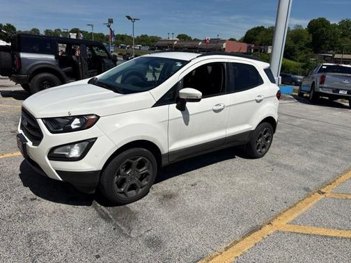 Diamond White 2018 Ford EcoSport SES