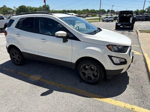 Diamond White 2018 Ford EcoSport SES