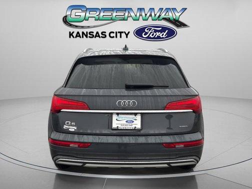 2021 Audi Q5 40 Premium Plus