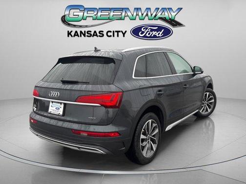 2021 Audi Q5 40 Premium Plus