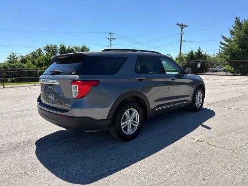 CARBONIZED GRAY METALLIC 2023 Ford Explorer XLT
