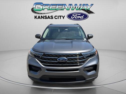 CARBONIZED GRAY METALLIC 2023 Ford Explorer XLT