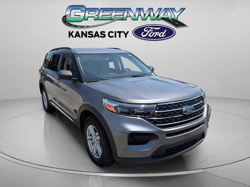 CARBONIZED GRAY METALLIC 2023 Ford Explorer XLT