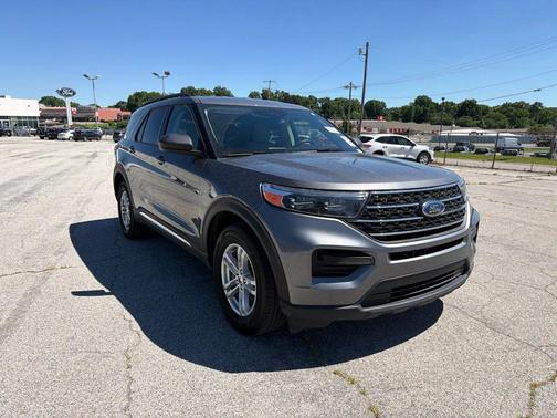 CARBONIZED GRAY METALLIC 2023 Ford Explorer XLT