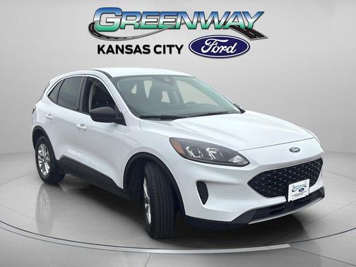 Oxford White 2022 Ford Escape SE