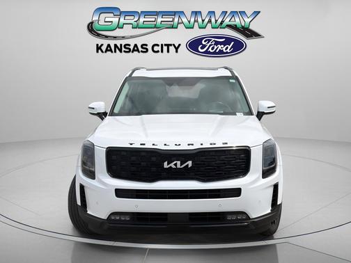 Glacial White Pearl 2022 Kia Telluride SX