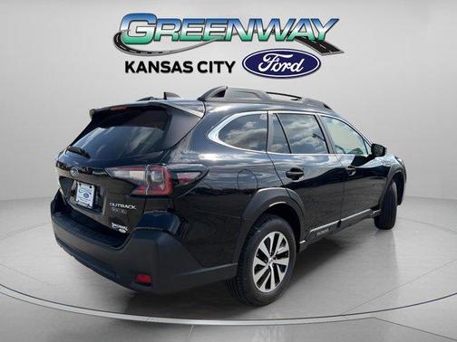 Crystal Black Silica 2024 Subaru Outback Premium