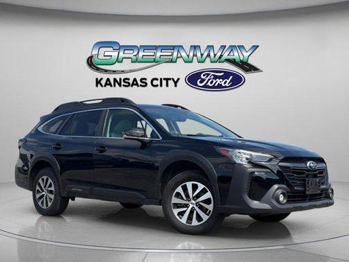 Crystal Black Silica 2024 Subaru Outback Premium