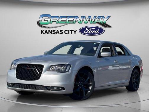 2023 Chrysler 300 S