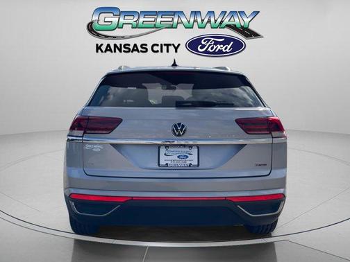 2020 Volkswagen Atlas Cross Sport 2.0T SE