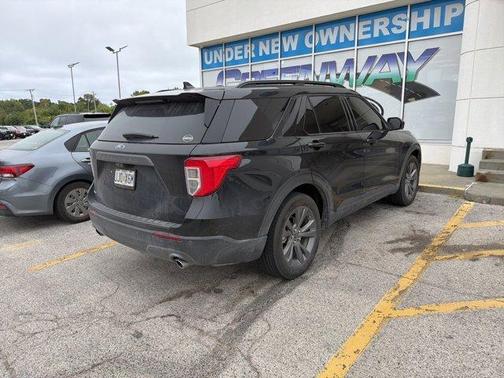 2024 Ford Explorer XLT