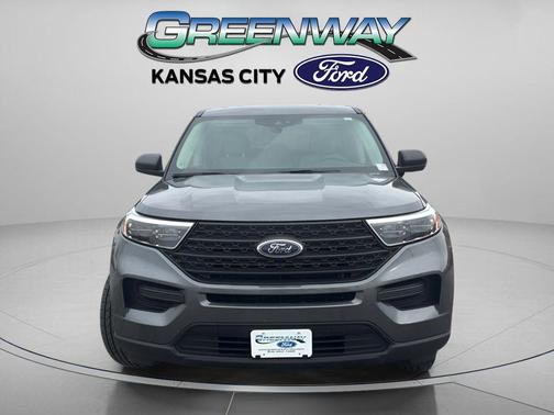 Gray Metallic 2023 Ford Explorer Base