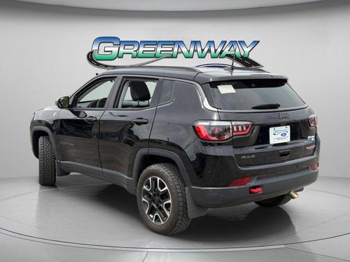 Diamond Black 2021 Jeep Compass Trailhawk