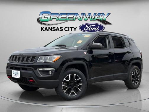 Diamond Black 2021 Jeep Compass Trailhawk