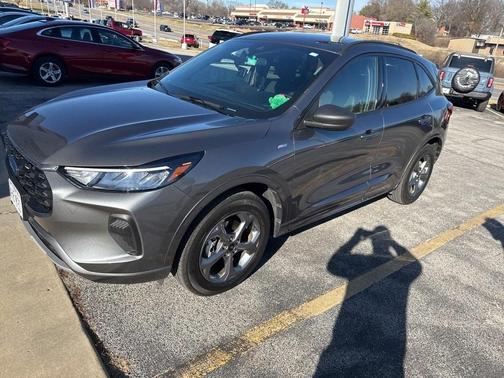 2024 Ford Escape ST-Line