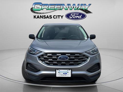 2021 Ford Edge SE