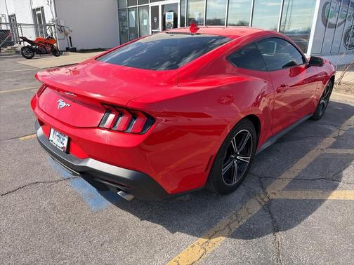 2025 Ford Mustang EcoBoost