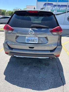 Gun Metallic 2019 Nissan Rogue SL