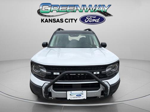 Oxford White 2026 Ford Bronco Sport Outer Banks