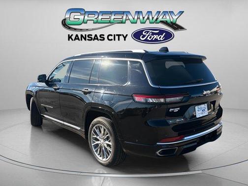 2022 Jeep Grand Cherokee L Summit