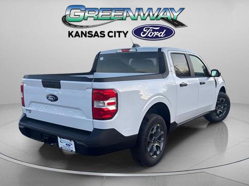 Oxford White 2026 Ford Maverick XLT