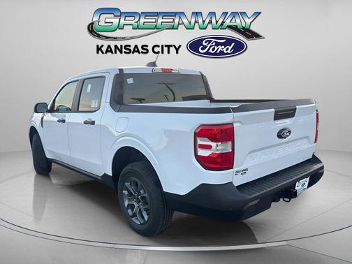 Oxford White 2026 Ford Maverick XLT