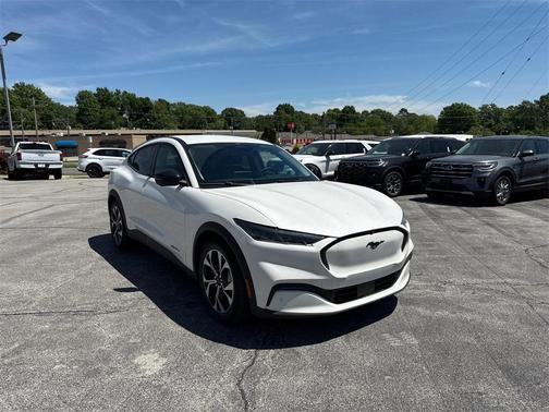 2025 Ford Mustang Mach-E Select