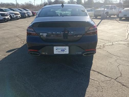 2022 Genesis G70 3.3T
