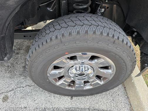 2025 Ford F-350 Lariat Super Duty