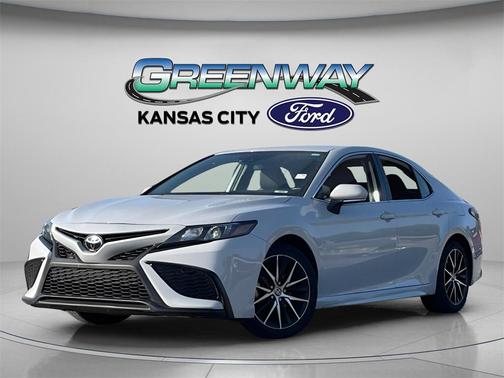 2023 Toyota Camry 