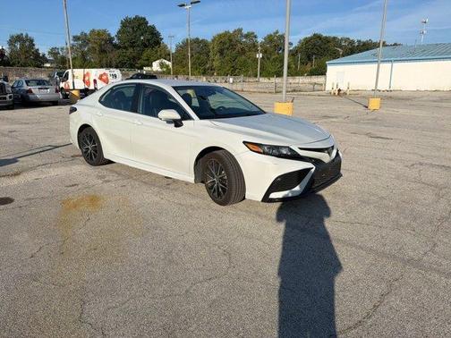 2023 Toyota Camry 