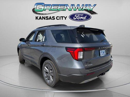 Carbonized Gray Metallic 2026 Ford Explorer Active