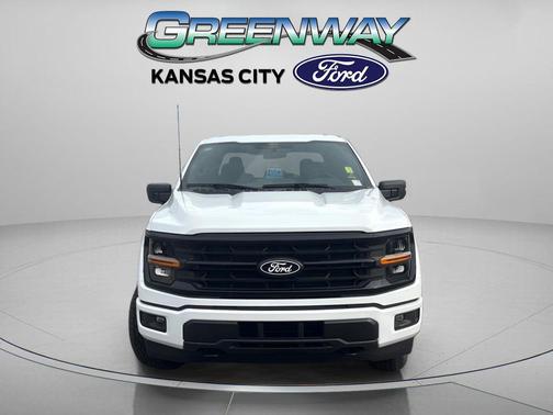 Oxford White 2026 Ford F-150 XLT